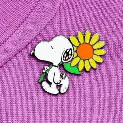8 Piece Peanuts Enamel Pin Set