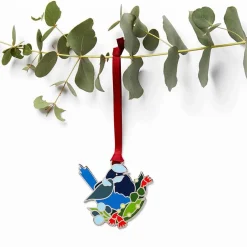 A Splendid Christmas Tree Ornament