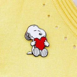 Snoopy'S Big Heart Enamel Pin