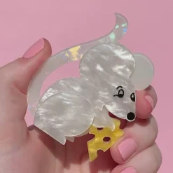 The Manhattan Mouse Brooch